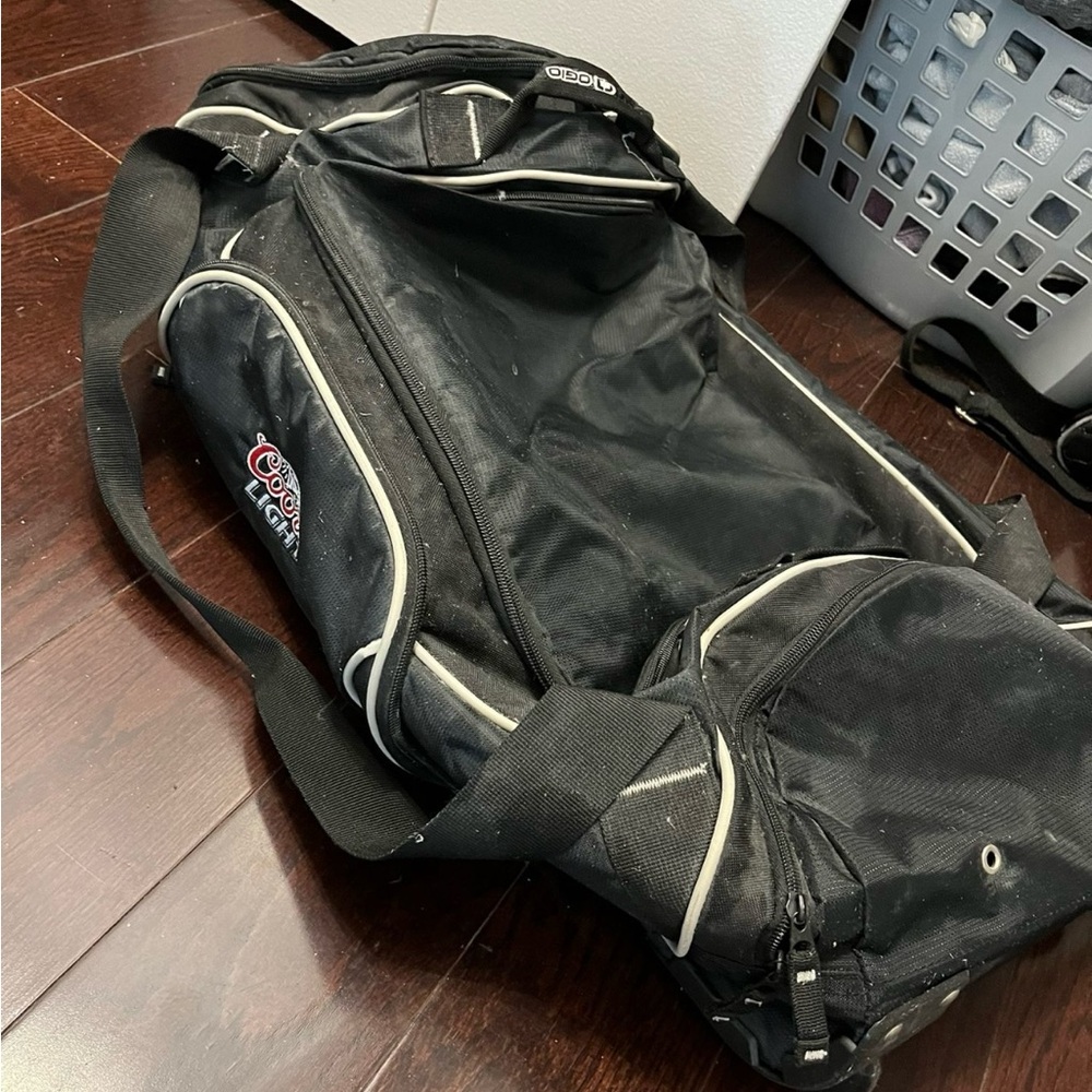 Ohio Black Wheeled Travel Bag